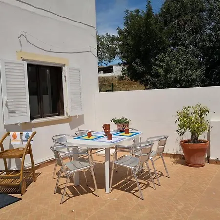 Old Town House 1 דירה אלבופיירה